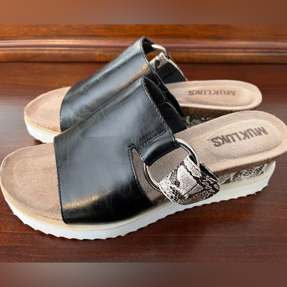 Black and Snake Print Sandals - Picture 5 of 5